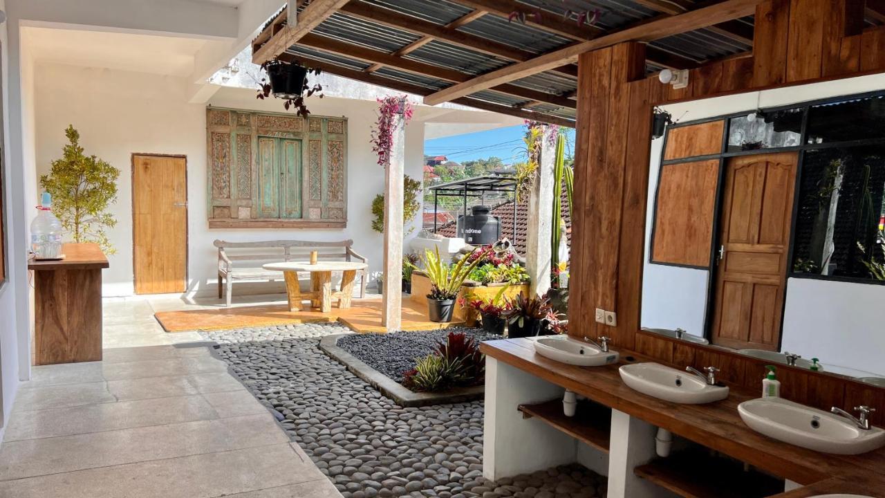 Chakra Tavern * Bedugul (Bali)