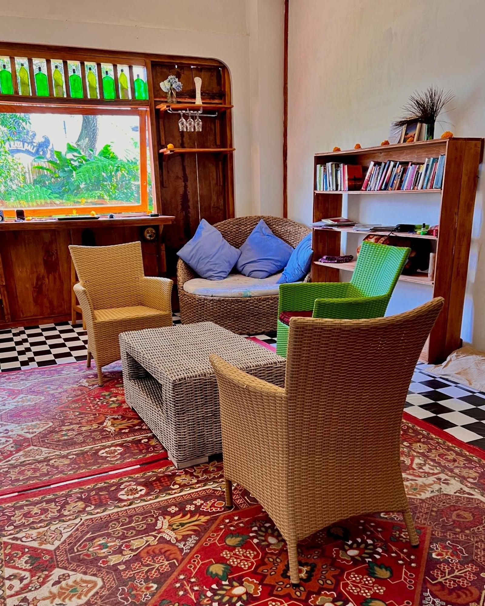 Chakra Tavern Hostel